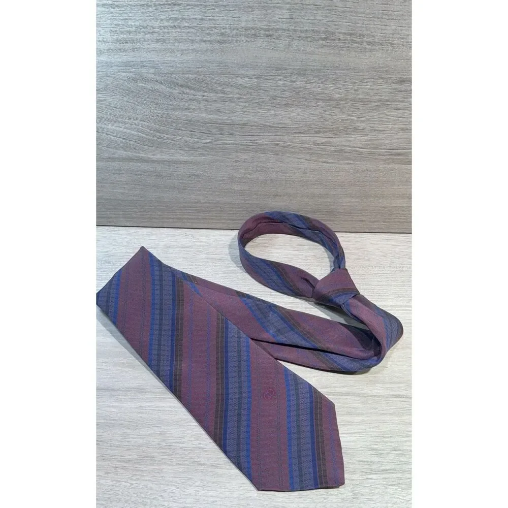 Gucci Vintage Silk Diagonal Stripe Tie GG Logo Made in Italy